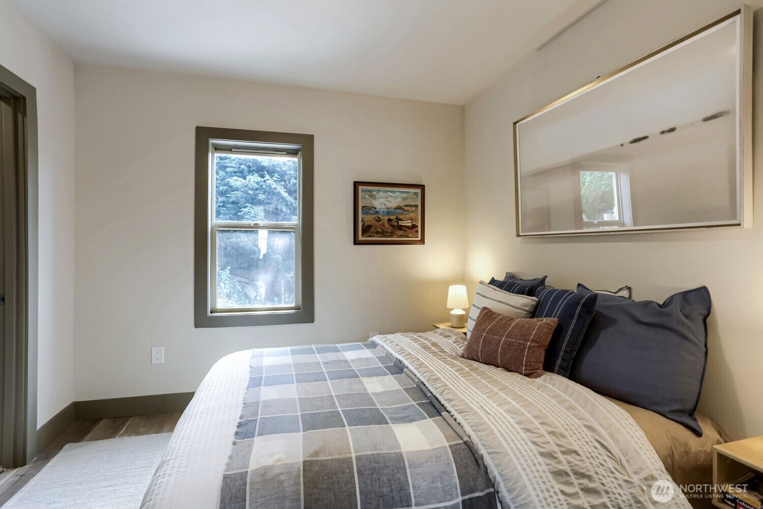4582 22nd Avenue SW Seattle WA 98106