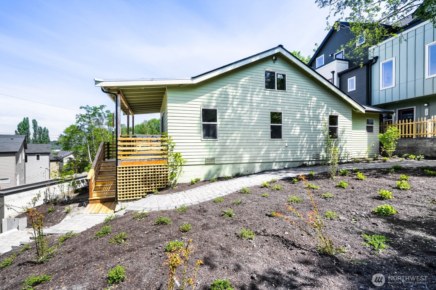 4582 22nd Avenue SW Seattle WA 98106