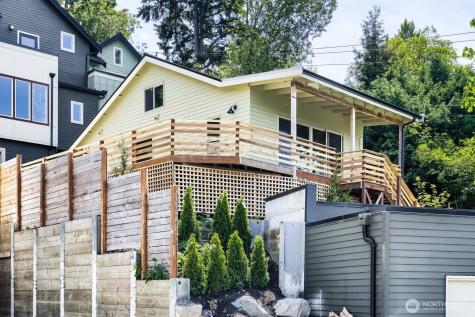 4582 22nd Avenue SW Seattle WA 98106