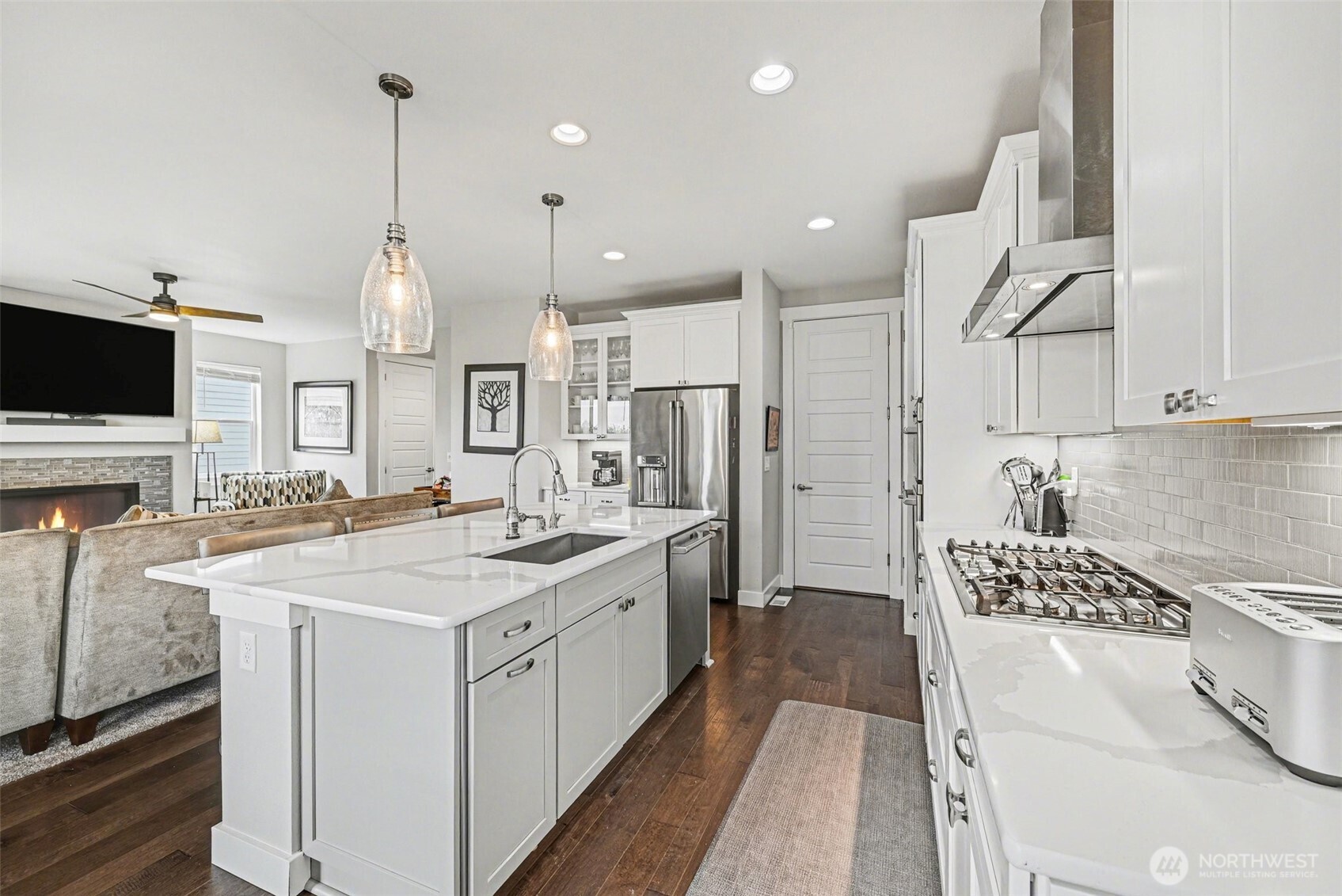 9779 Prospect Place Gig Harbor WA 98332
