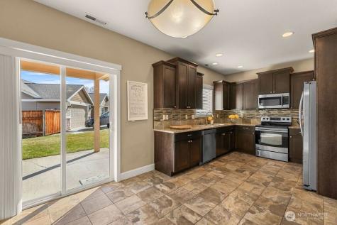 2015 Woodridge Street Wenatchee WA 98801