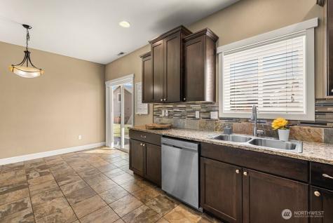 2015 Woodridge Street Wenatchee WA 98801
