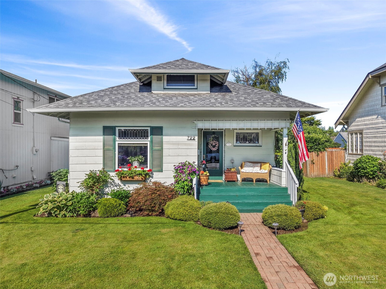 722 Alder Avenue Sumner WA 98390