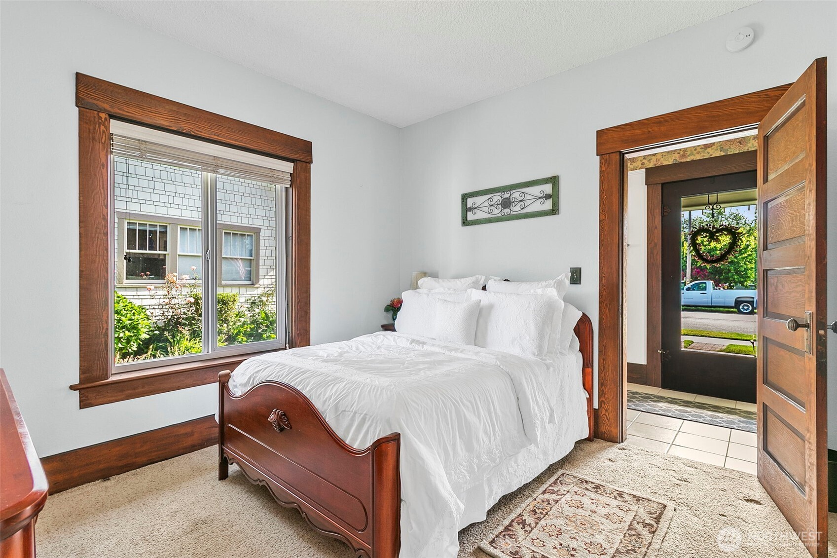 722 Alder Avenue Sumner WA 98390