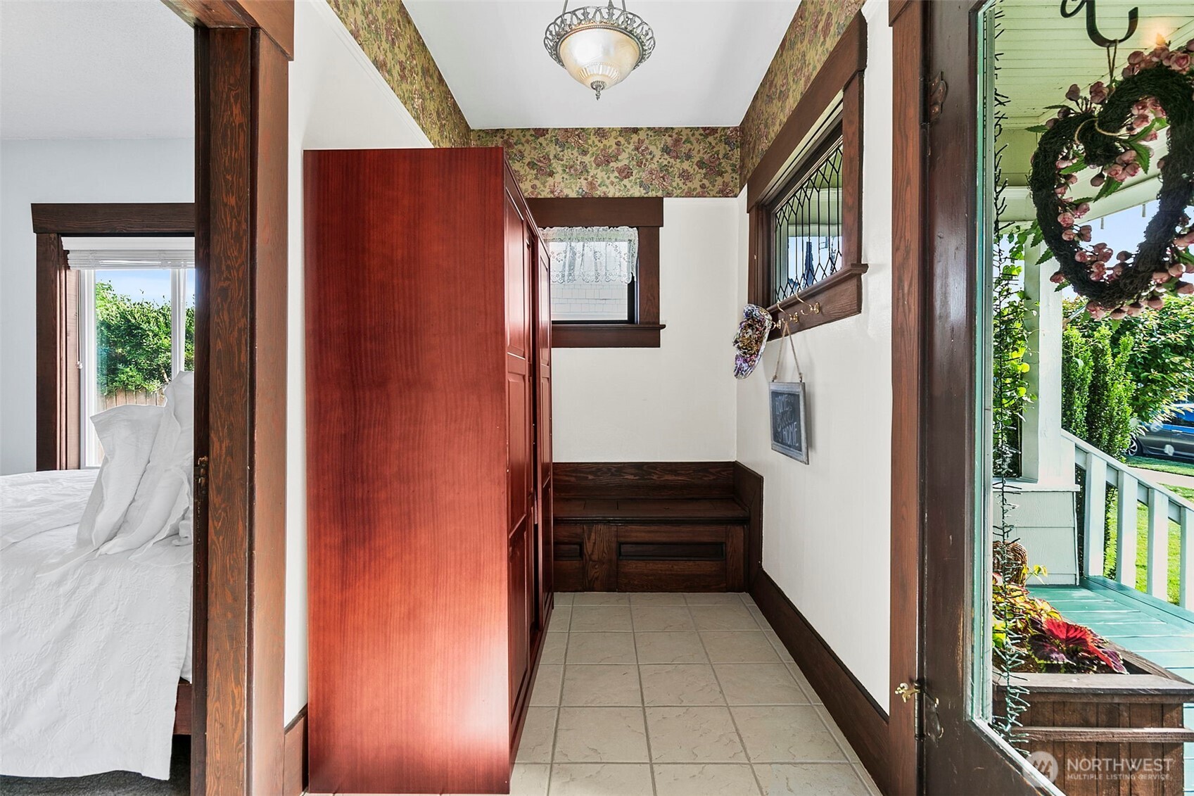 722 Alder Avenue Sumner WA 98390