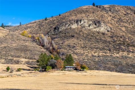 386 Eastside Chewuch Road Winthrop WA 98862