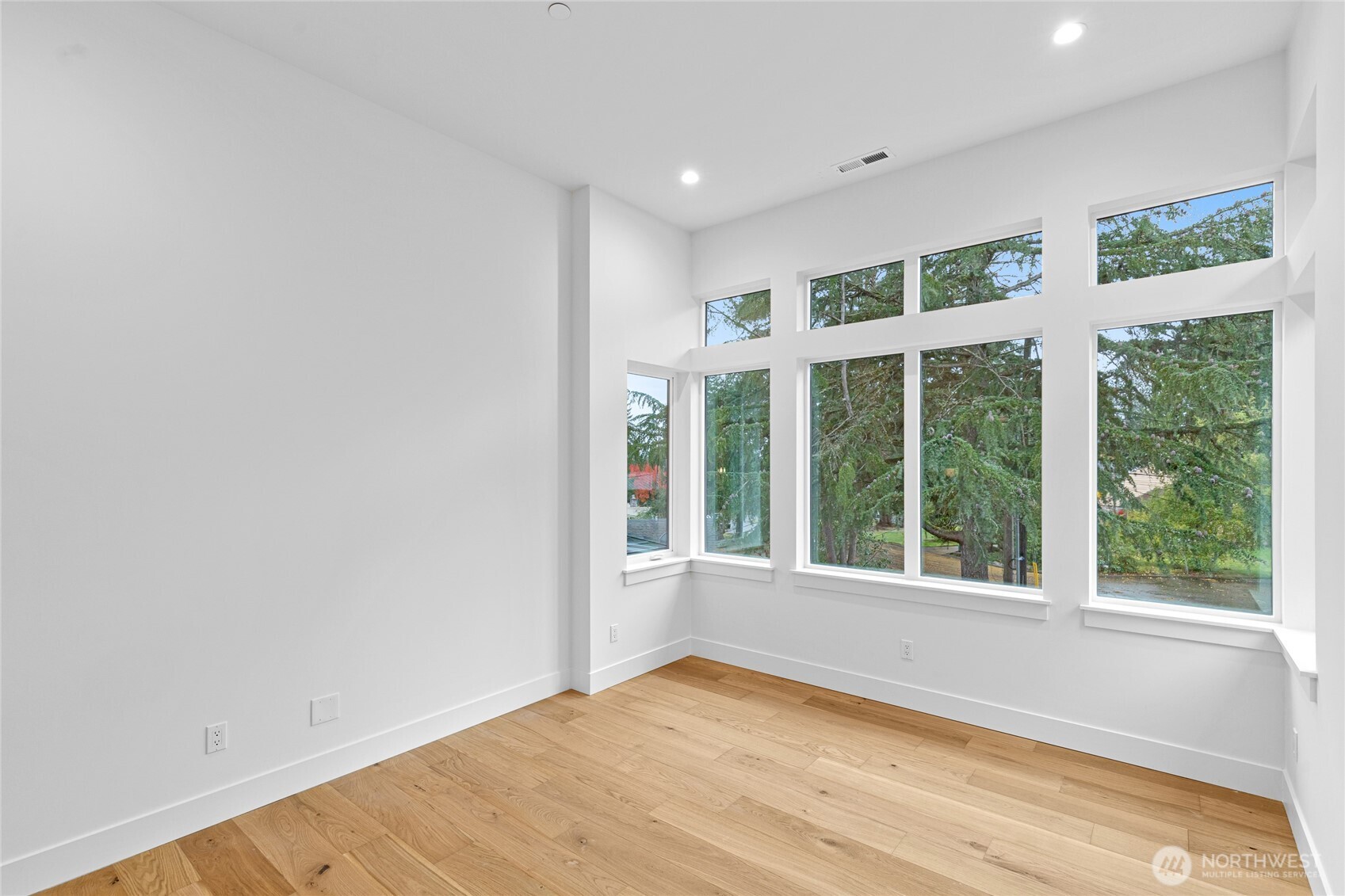 218 163rd Place SE Bellevue WA 98008