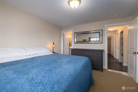 1119 Maddox Creek Lane Mount Vernon WA 98274