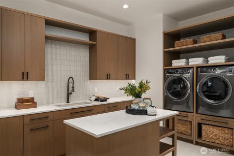 5330 Butterworth Road Mercer Island WA 98040
