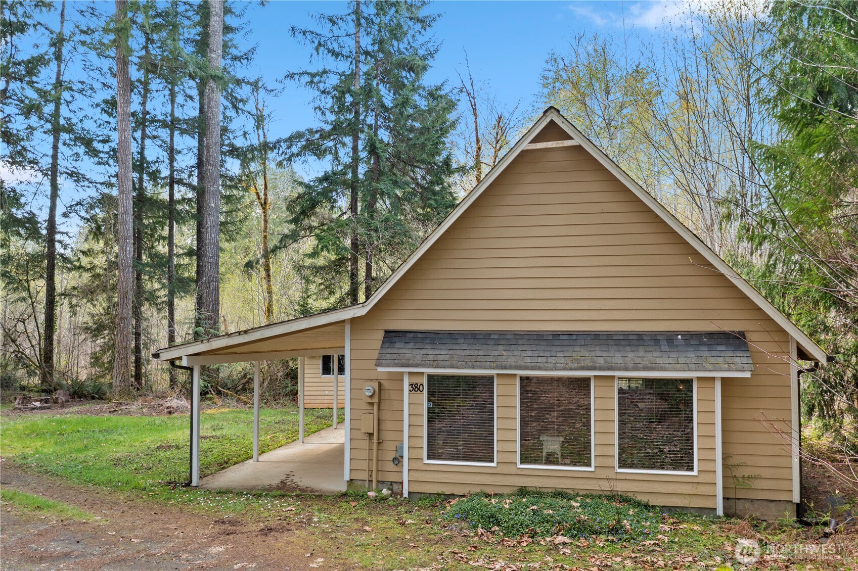 380 N Duckabush Drive E Hoodsport WA 98548