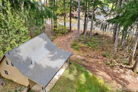 380 N Duckabush Drive E Hoodsport WA 98548