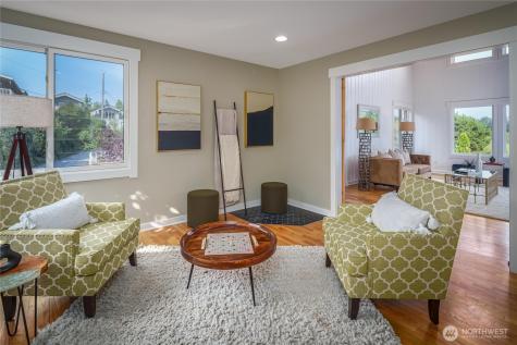 937 N 71st Street Seattle WA 98103