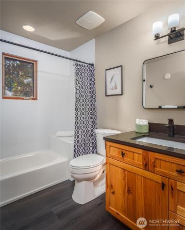 937 N 71st Street Seattle WA 98103