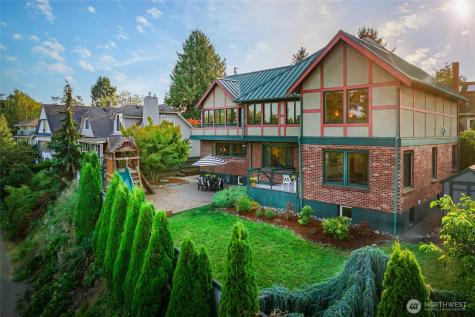 937 N 71st Street Seattle WA 98103