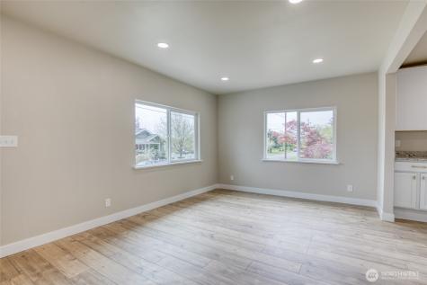 2711 Queets Avenue Hoquiam WA 98550