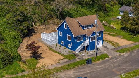 2711 Queets Avenue Hoquiam WA 98550