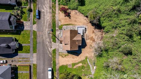 2711 Queets Avenue Hoquiam WA 98550