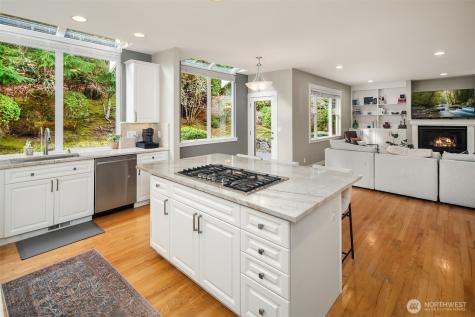 6591 156th Avenue SE Bellevue WA 98006