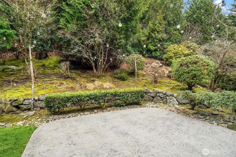 6591 156th Avenue SE Bellevue WA 98006