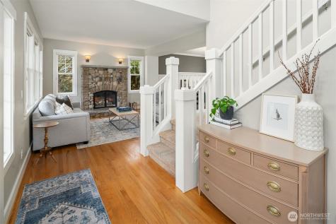 6591 156th Avenue SE Bellevue WA 98006