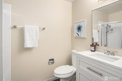 17703 NE 34th Street Redmond WA 98052