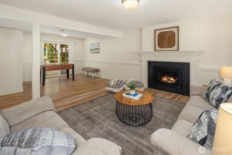17703 NE 34th Street Redmond WA 98052
