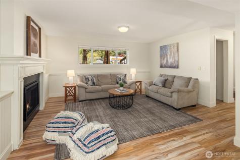 17703 NE 34th Street Redmond WA 98052