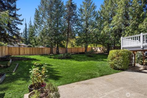 17703 NE 34th Street Redmond WA 98052