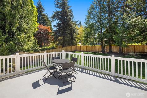 17703 NE 34th Street Redmond WA 98052