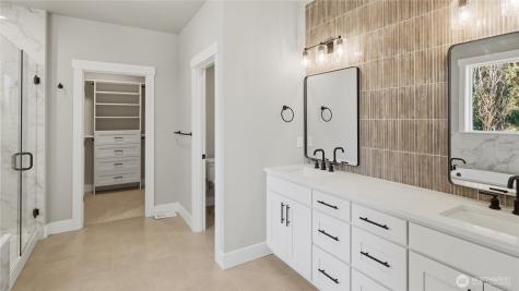 3525 173rd Place SW Lynnwood WA 98037