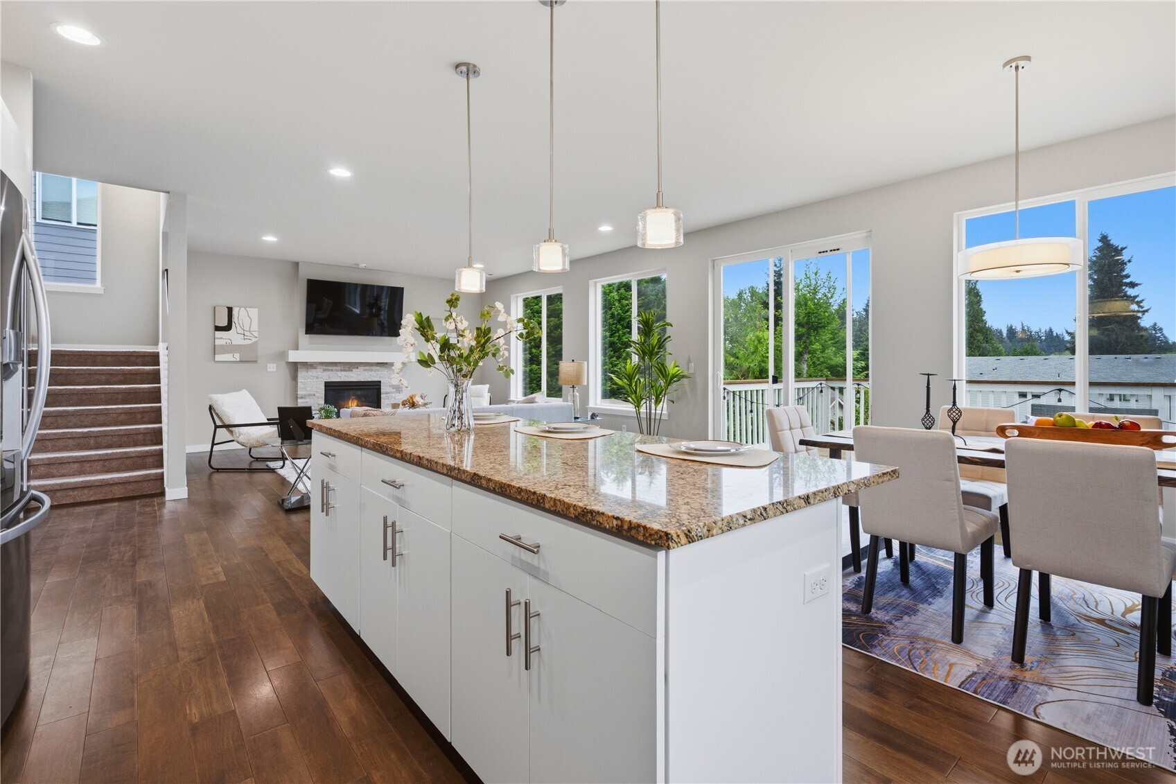 19217 8th Avenue W Lynnwood WA 98036