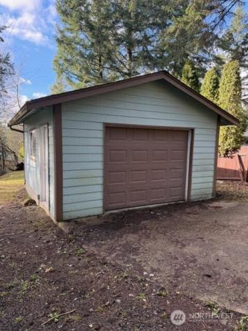 1150 NE Larson Boulevard Belfair WA 98528