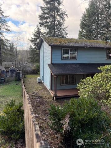 1150 NE Larson Boulevard Belfair WA 98528