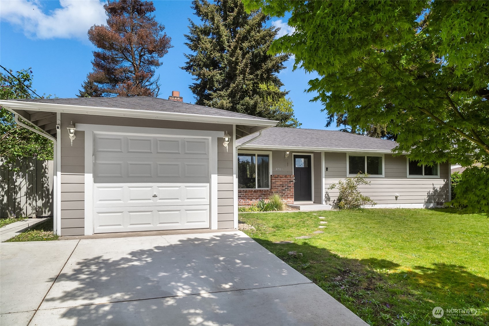 4705 227th Street Sw Mountlake Terrace WA 98043