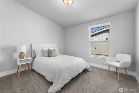 2125 Glacier Street Enumclaw WA 98022