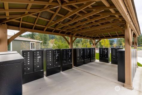 2125 Glacier Street Enumclaw WA 98022