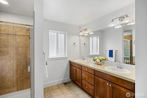 11108 180th Place NE Redmond WA 98052