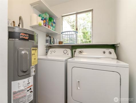 648 SW 107th Avenue Seattle WA 98146