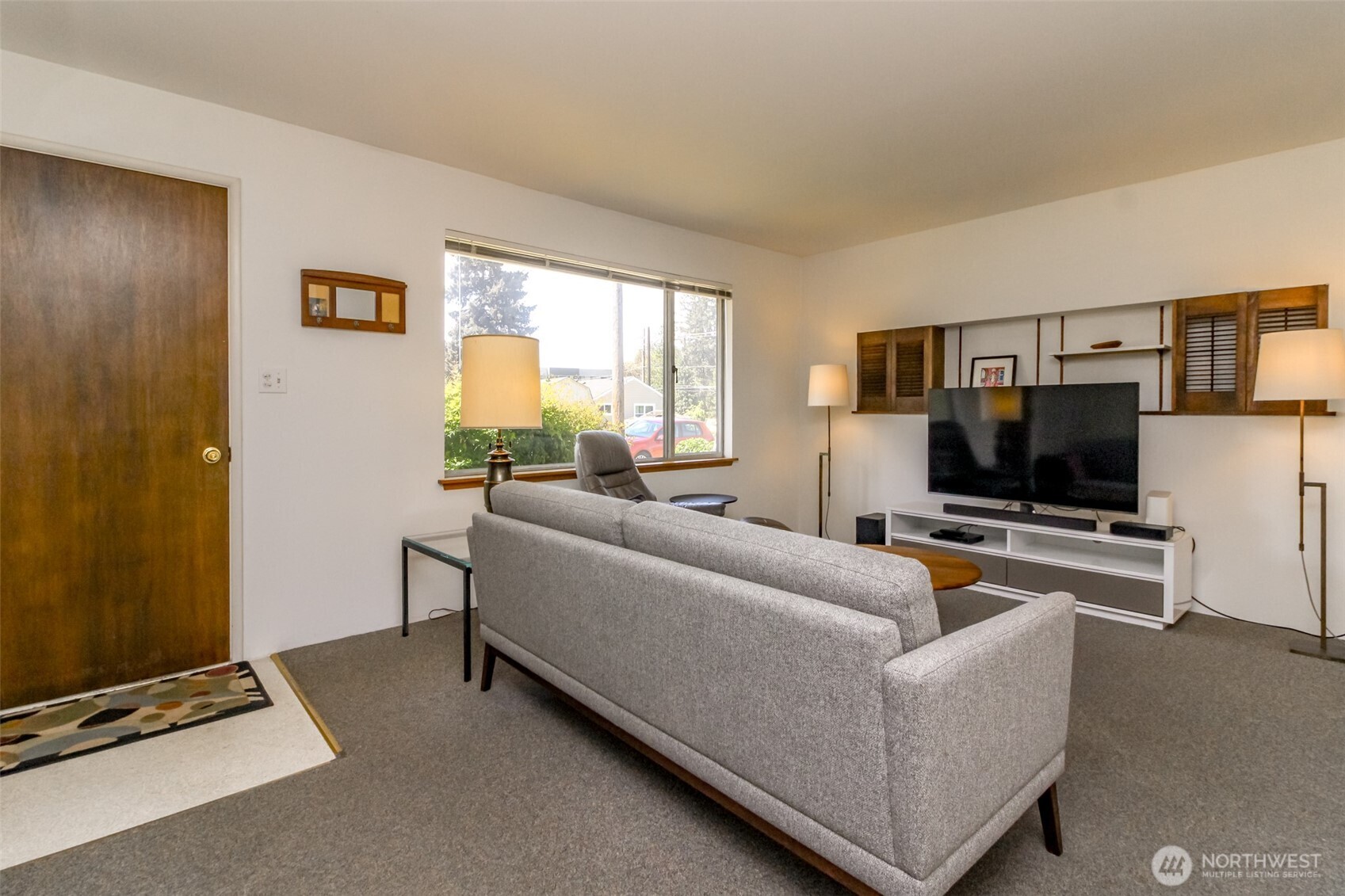 648 SW 107th Avenue Seattle WA 98146