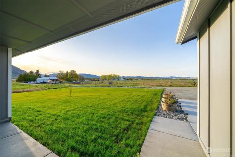 52 Kludt Road Brewster WA 98812