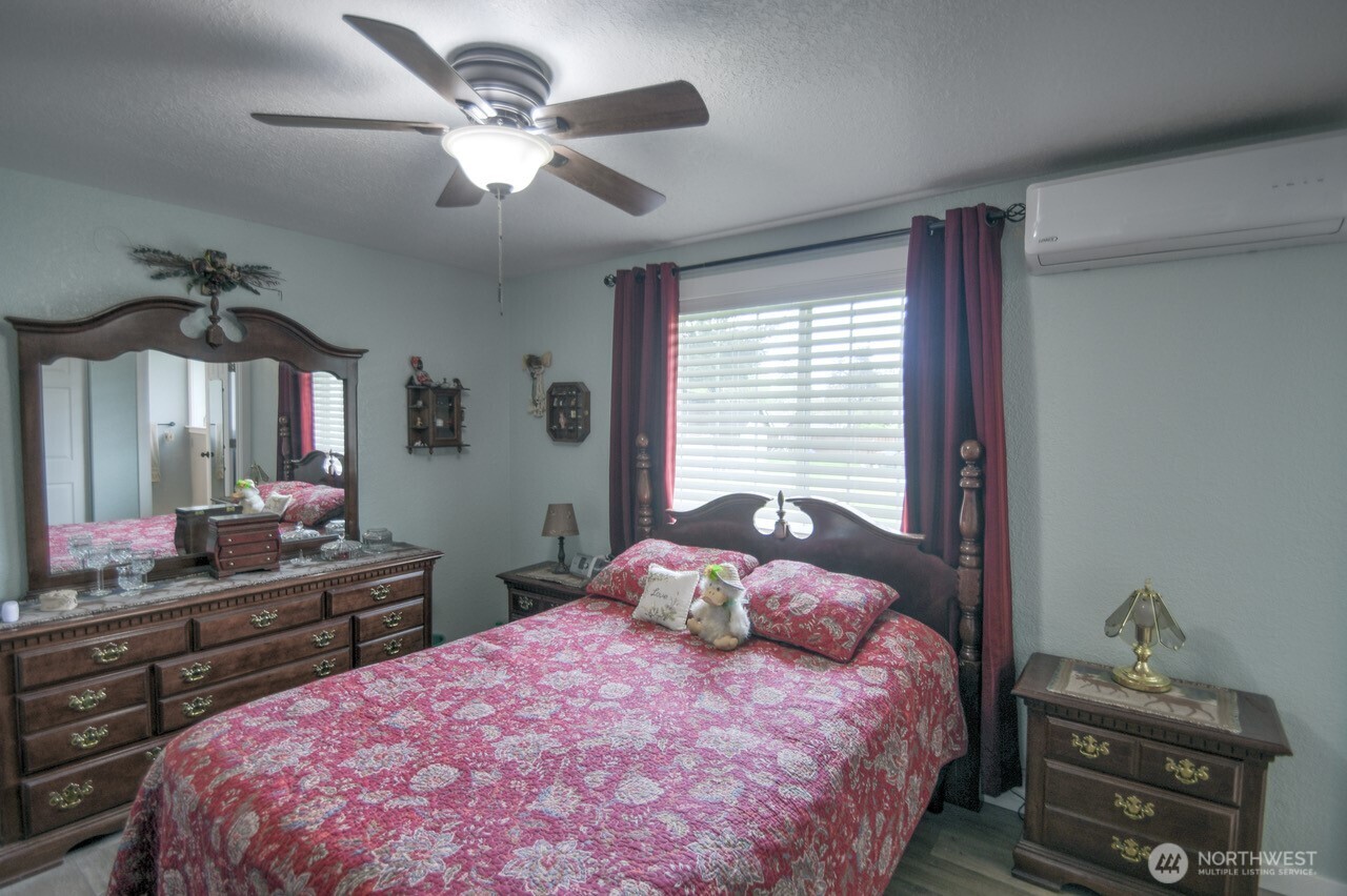 231 Maple Napavine WA 98565