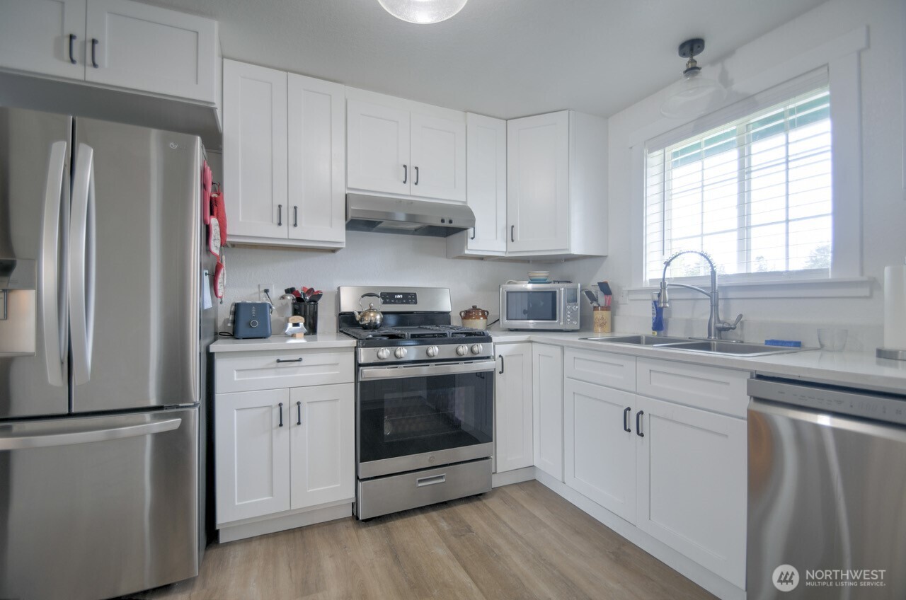 231 Maple Napavine WA 98565