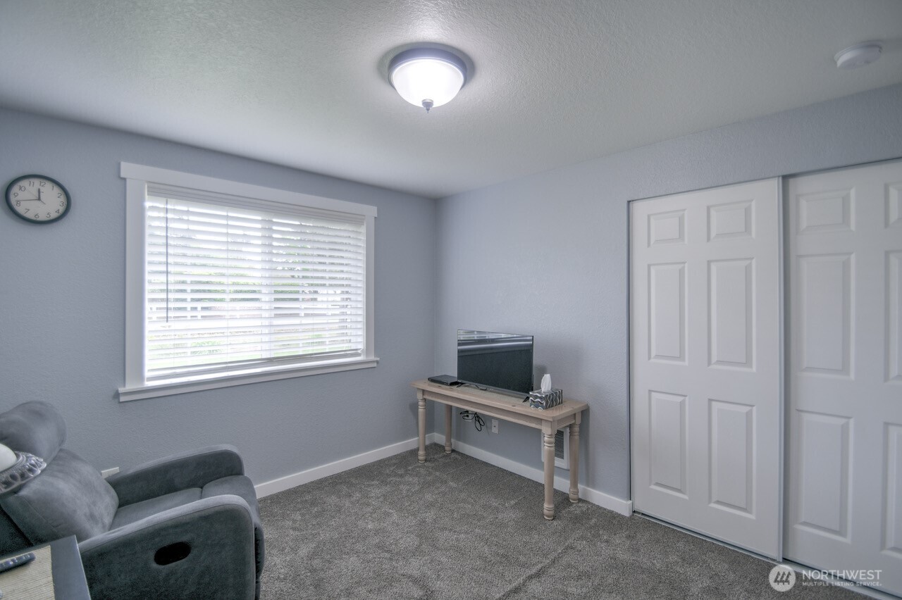 231 Maple Napavine WA 98565