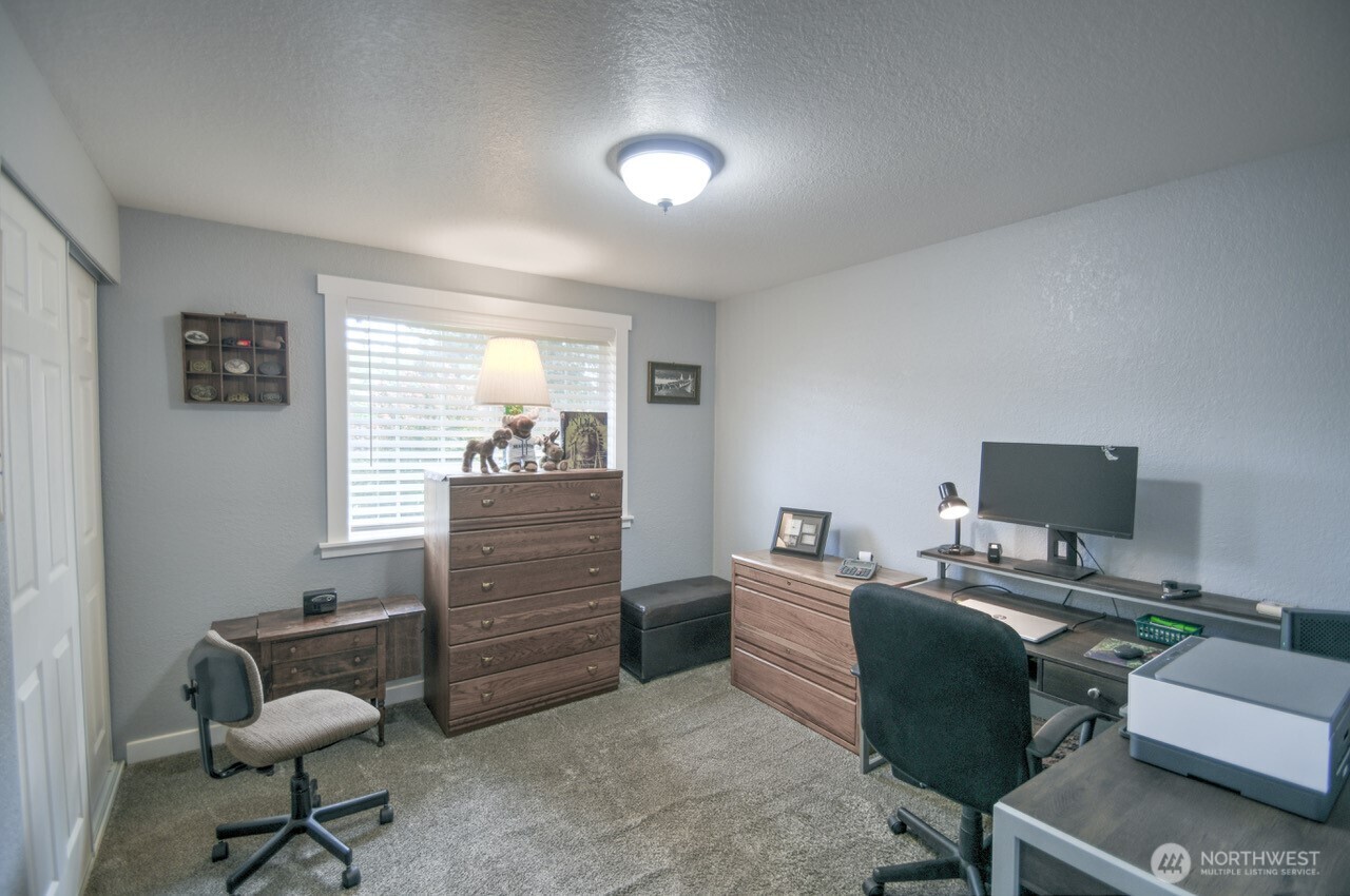 231 Maple Napavine WA 98565