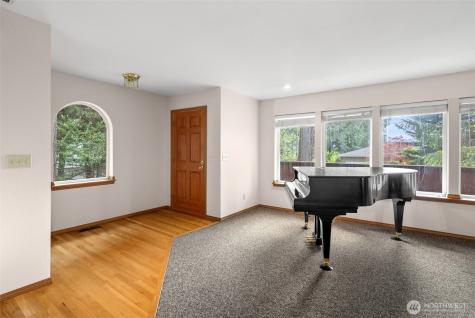 6430 NE Agate Beach Road Bainbridge Island WA 98110