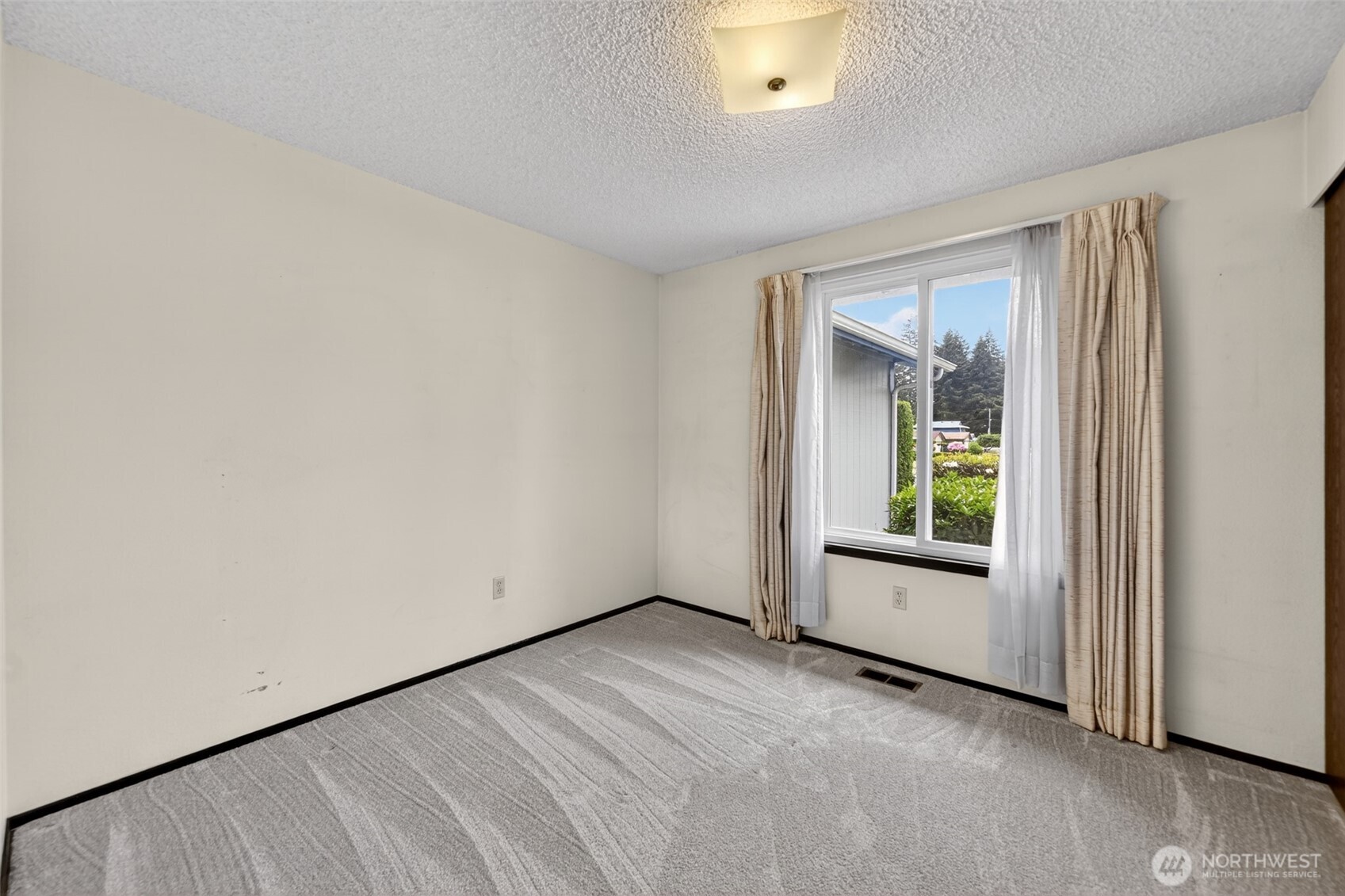 862 136th Street Ct E Tacoma WA 98445
