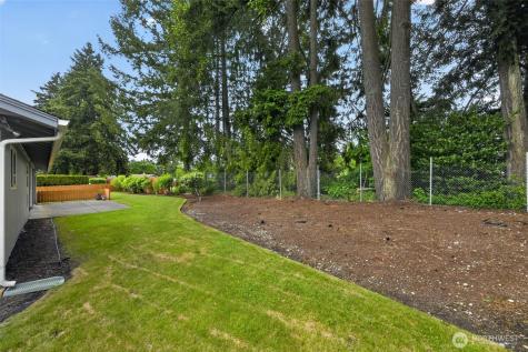 862 136th Street Ct E Tacoma WA 98445