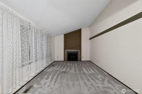 862 136th Street Ct E Tacoma WA 98445