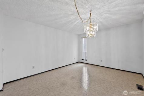862 136th Street Ct E Tacoma WA 98445
