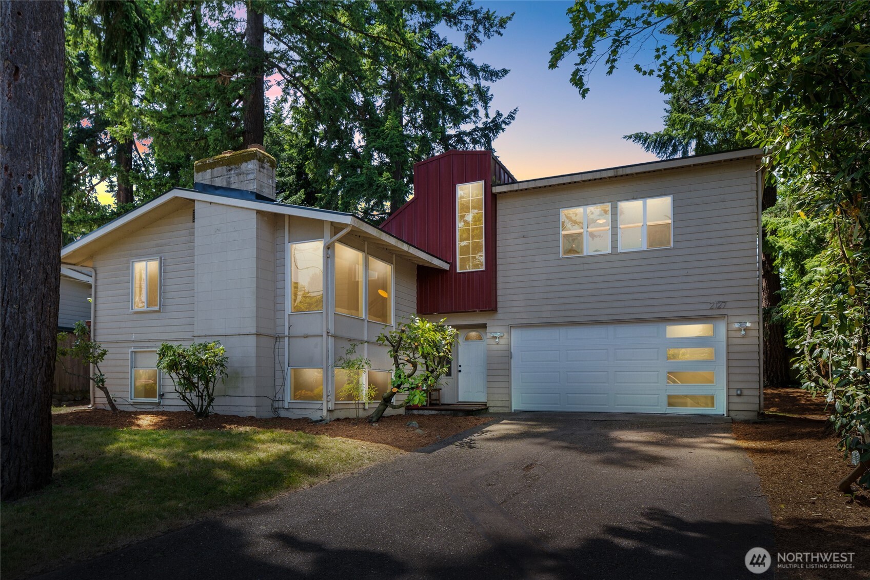 2127 170th Avenue NE Bellevue WA 98008